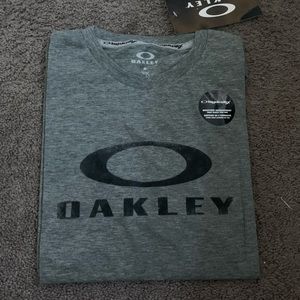 Oakley grey athletic shirt